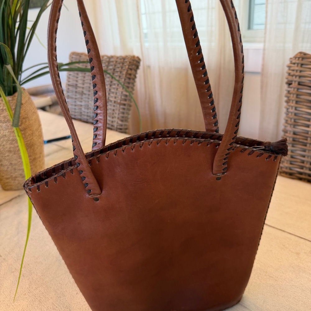 SOLD Vintage Char 2 Santa Fe Tooled Handbag Purse - Picture 6 of 13